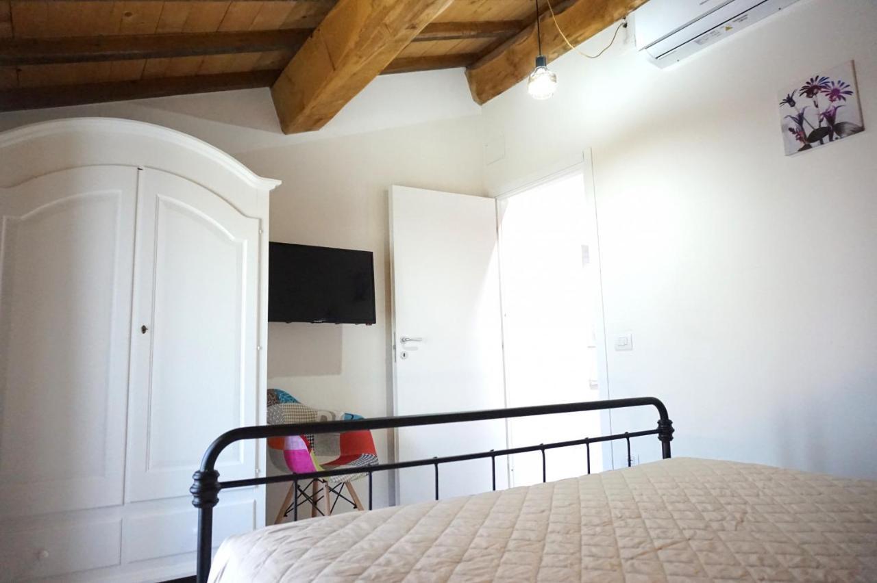 Casa Brigante Luxury With Pool Apartment Capannori Luaran gambar